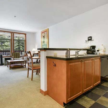 1106 Apartment